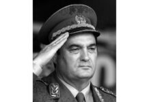 Генерал небеске војске!