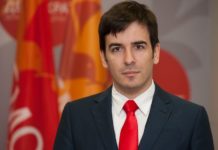 КОШ, КОШ, ХОЋЕМО ЈОШ: Вучићеве асистенције Ђукановићу!