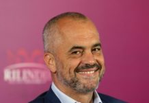БЕРИША: Еди Рама контролише шверц дроге у Албанији!