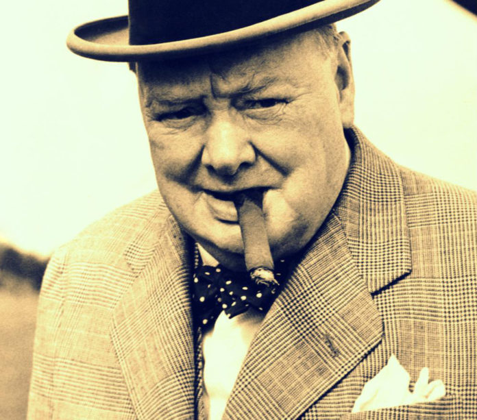 cherchil-predlagal-amerikancite-da-frlat-atomska-bomba-vrz-kremlj-193414