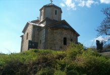 У Ивању спаљене па васкрсле џамија и црква!