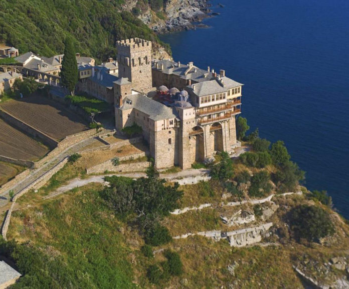 zz6811_greece_halkidiki_mount_athos_holy_monastery_stavronikita