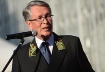 Бај, бај, баћушке!